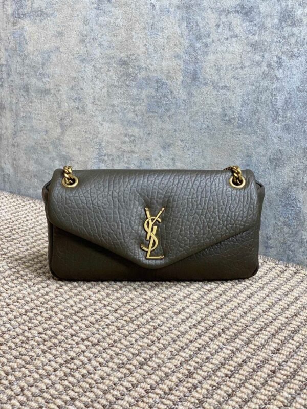 Luxury Designer Sheepskin Vintage Shoulder Crossbody Bag - Image 11