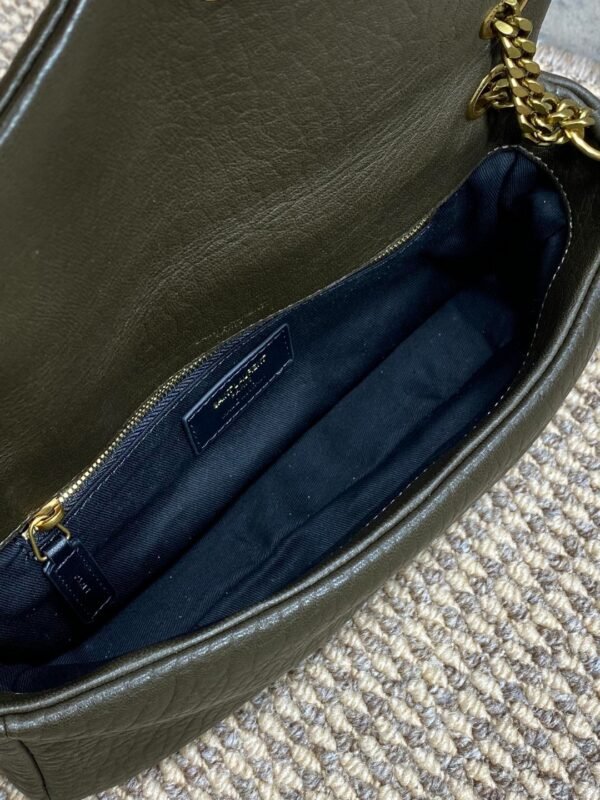 Luxury Designer Sheepskin Vintage Shoulder Crossbody Bag - Image 19