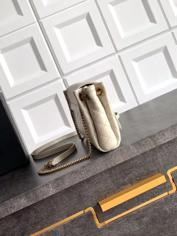 Luxurious high-end designer bag - Image 20