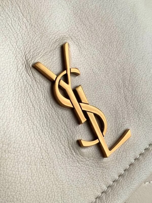 Luxurious high-end designer bag - Image 22