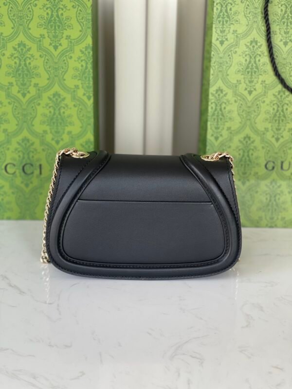 Fashion trendy ladies classic shoulder bag - Image 4