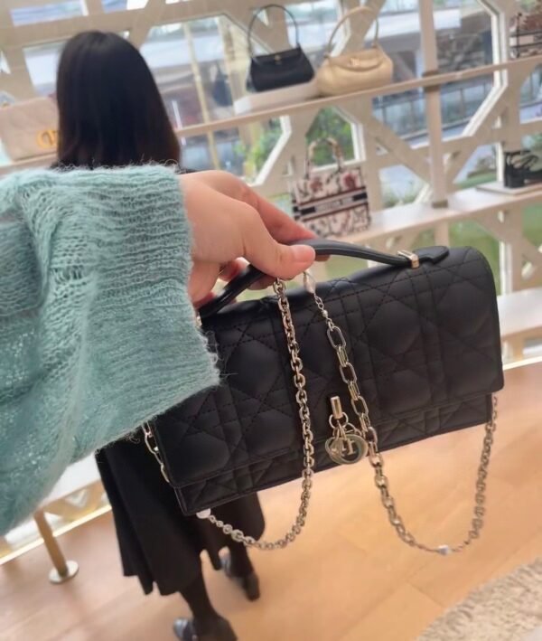 Black luxury high-end women's handbag - Image 9