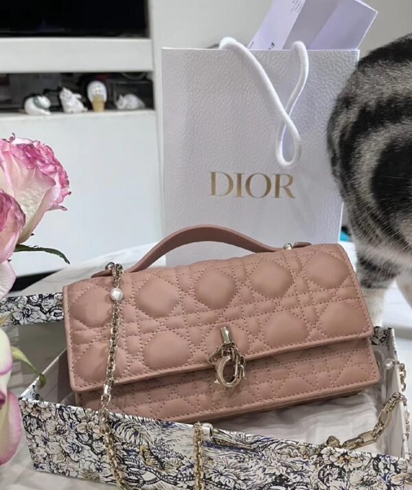 Pink luxury high-end women's handbag - Image 13