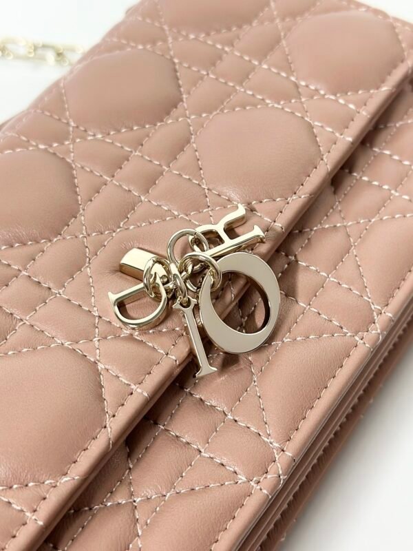 Pink luxury high-end women's handbag - Image 6