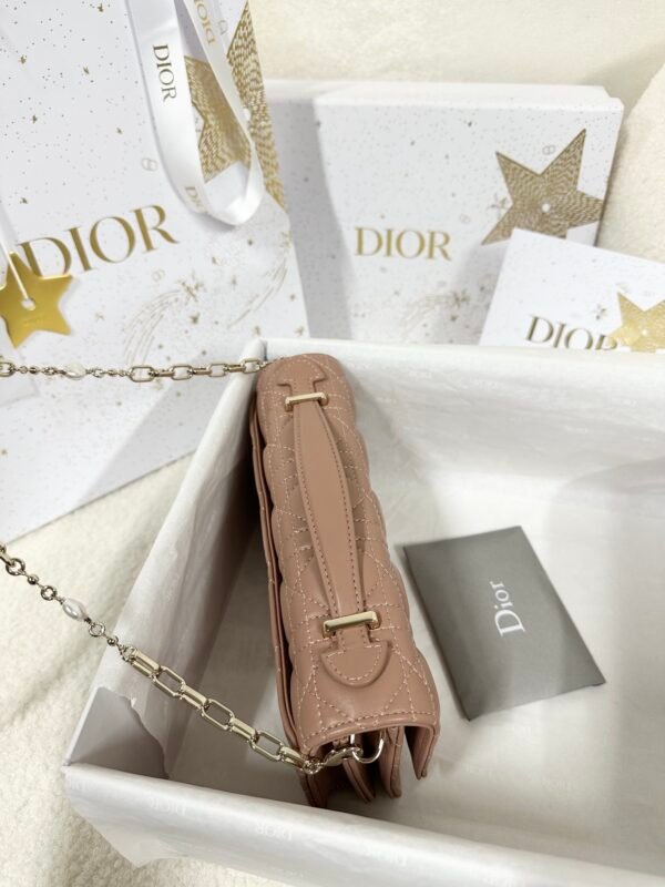 Pink luxury high-end women's handbag - Image 11