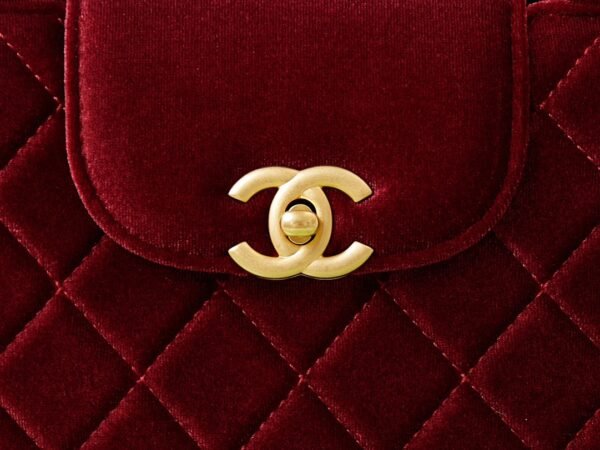 Stylish Luxury Designer Classic Handbag - Image 3