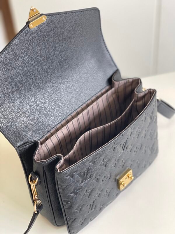 Premium Luxury Designer Classic Style Messenger Bag - Image 10