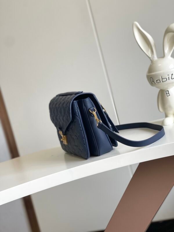 Premium Luxury Designer Classic Style Messenger Bag - Image 24