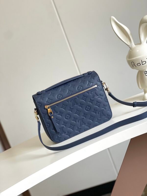 Premium Luxury Designer Classic Style Messenger Bag - Image 25