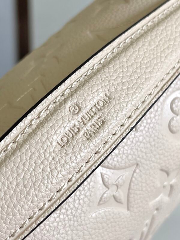 Premium Luxury Designer Classic Style Messenger Bag - Image 48