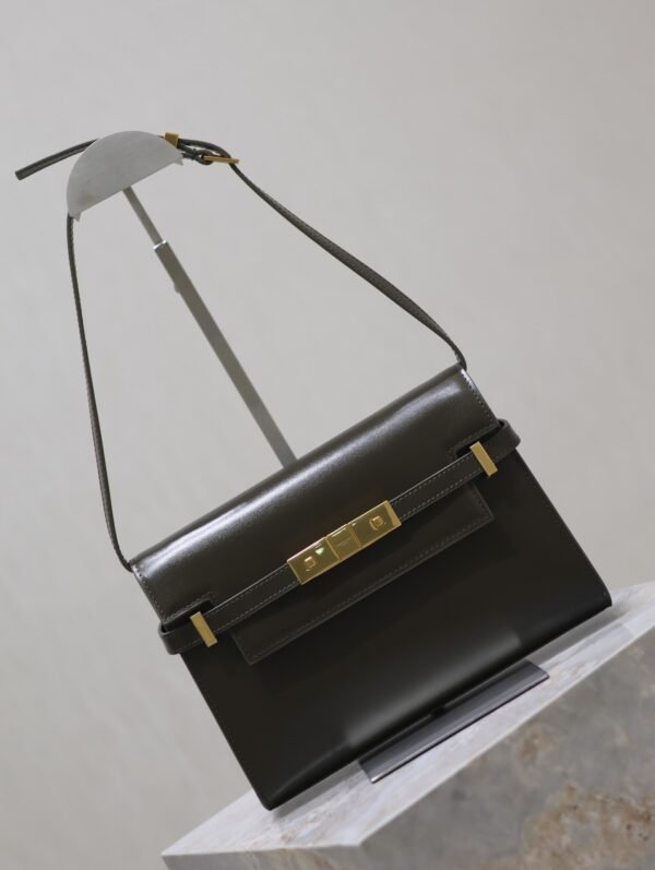 Luxury high end designer classic women's crossbody bag - Image 4