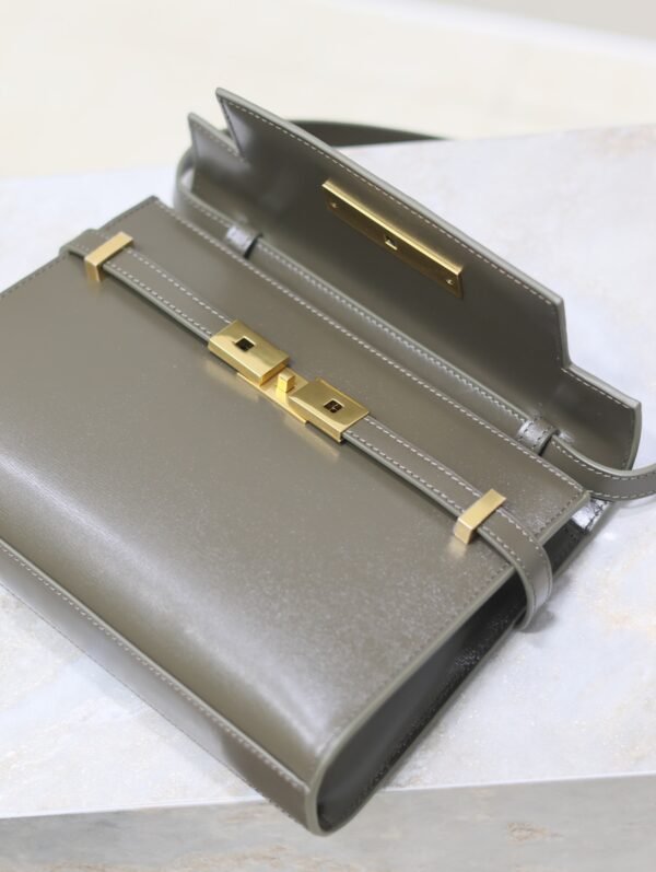 Luxury high end designer classic women's crossbody bag - Image 10