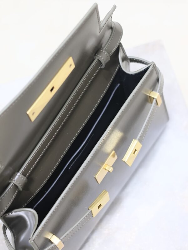 Luxury high end designer classic women's crossbody bag - Image 11