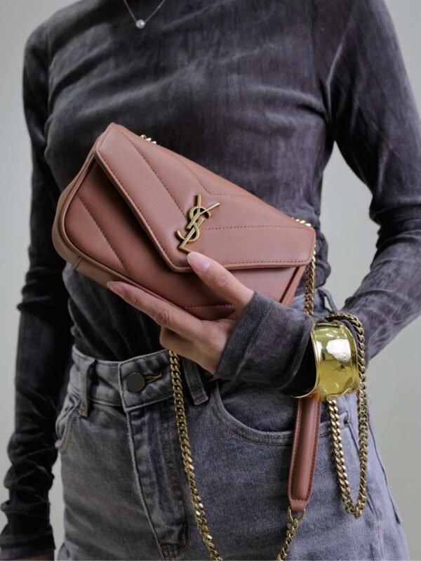 Luxury Fashion Designer Sheepskin Women's Crossbody Bag - Image 19