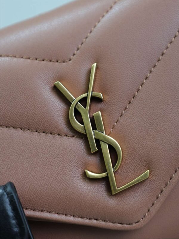 Luxury Fashion Designer Sheepskin Women's Crossbody Bag - Image 11