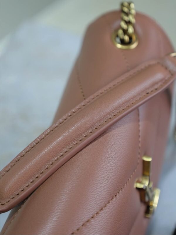 Luxury Fashion Designer Sheepskin Women's Crossbody Bag - Image 12