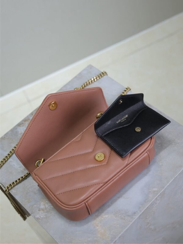 Luxury Fashion Designer Sheepskin Women's Crossbody Bag - Image 9