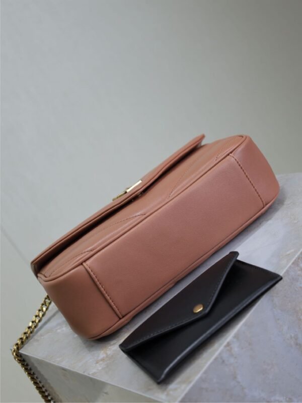 Luxury Fashion Designer Sheepskin Women's Crossbody Bag - Image 27