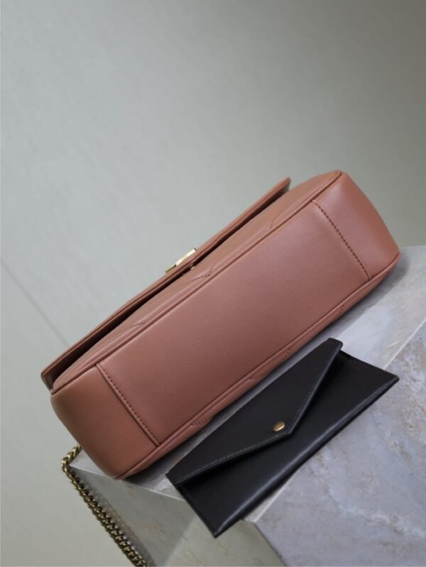 Luxury Fashion Designer Sheepskin Women's Crossbody Bag - Image 45