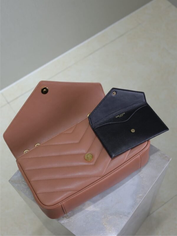 Luxury Fashion Designer Sheepskin Women's Crossbody Bag - Image 46