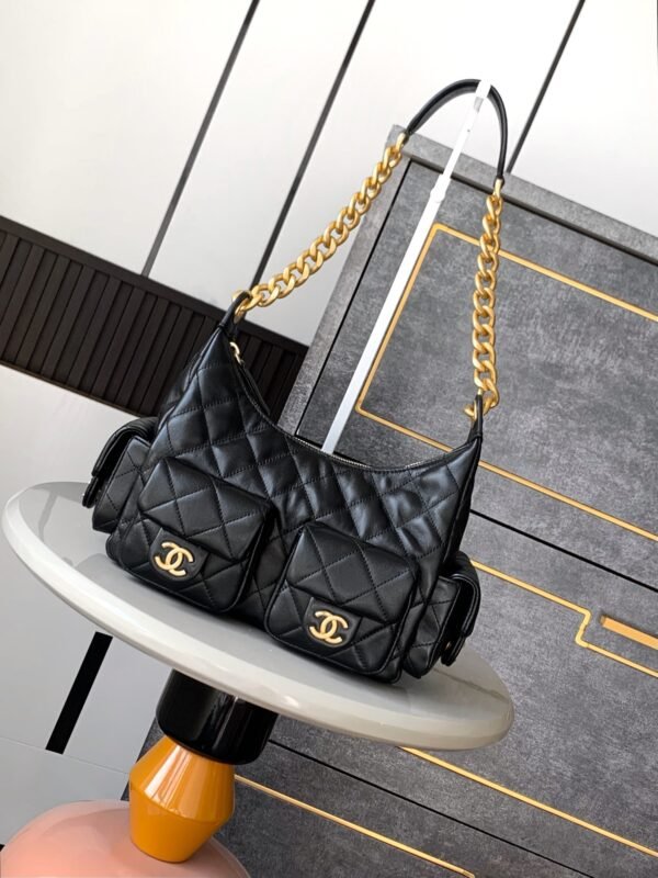 Fashionable and gorgeous black women's shoulder bag - Image 11