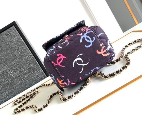 Gorgeous and trendy stylish backpack - Image 4
