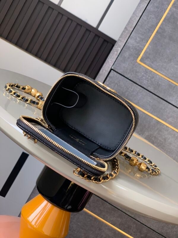 Classic style black women's small bag - Image 7