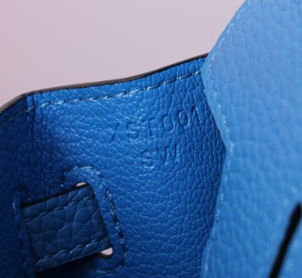 Top Fashion Luxury Designer Classic Handbags - Image 17