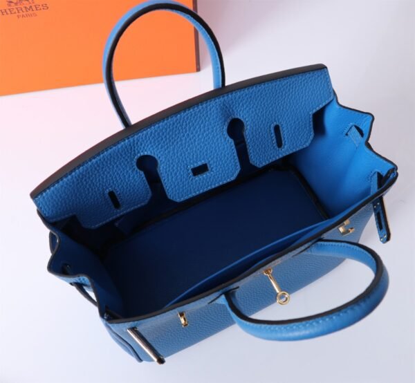 Top Fashion Luxury Designer Classic Handbags - Image 19