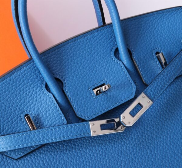 Top Fashion Luxury Designer Classic Handbags - Image 23