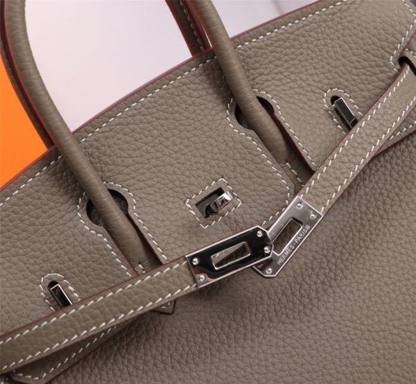Top Fashion Luxury Designer Classic Handbags - Image 71