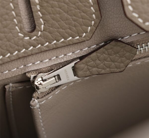 Top Fashion Luxury Designer Classic Handbags - Image 77