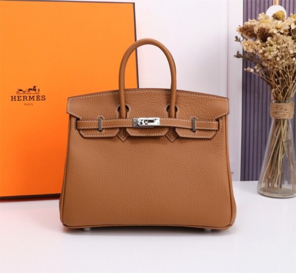 Top Fashion Luxury Designer Classic Handbags - Image 88
