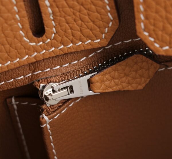 Top Fashion Luxury Designer Classic Handbags - Image 93