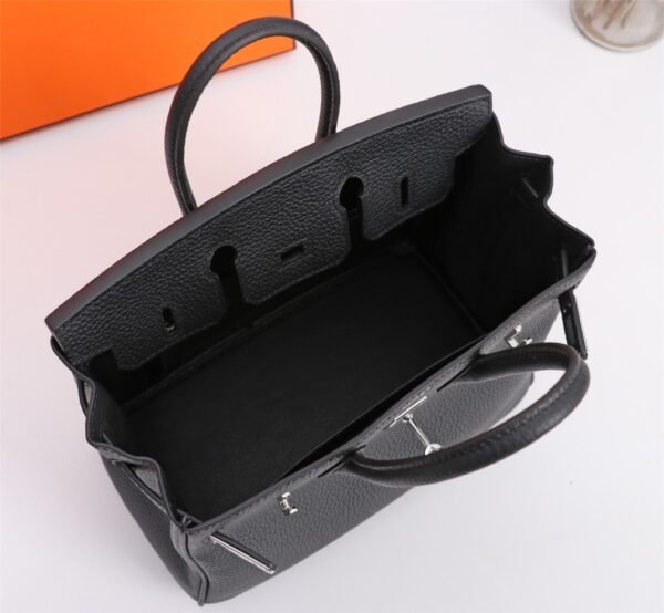 Top Fashion Luxury Designer Classic Handbags - Image 104