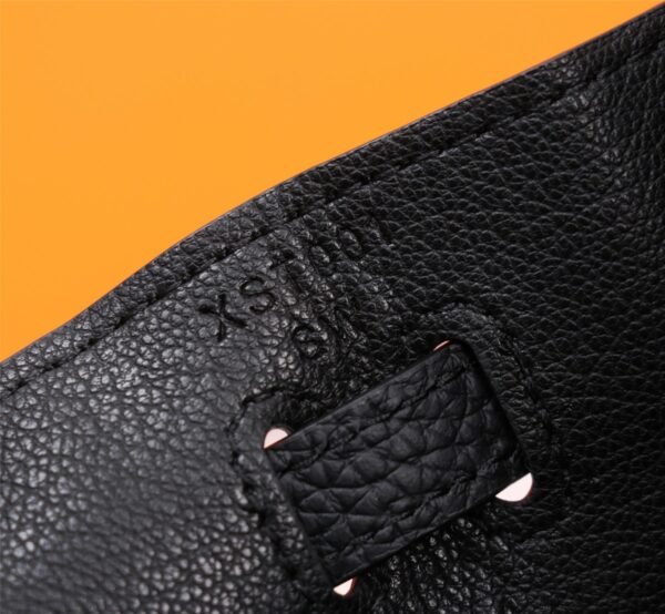 Top Fashion Luxury Designer Classic Handbags - Image 109