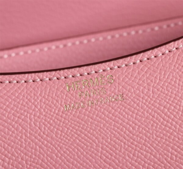 Gorgeous and stylish designer classic style shoulder bag - Image 80