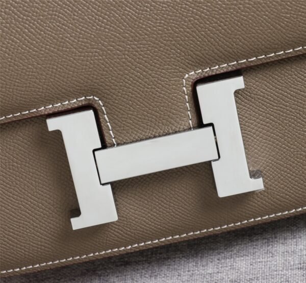 Gorgeous and stylish designer classic style shoulder bag - Image 178