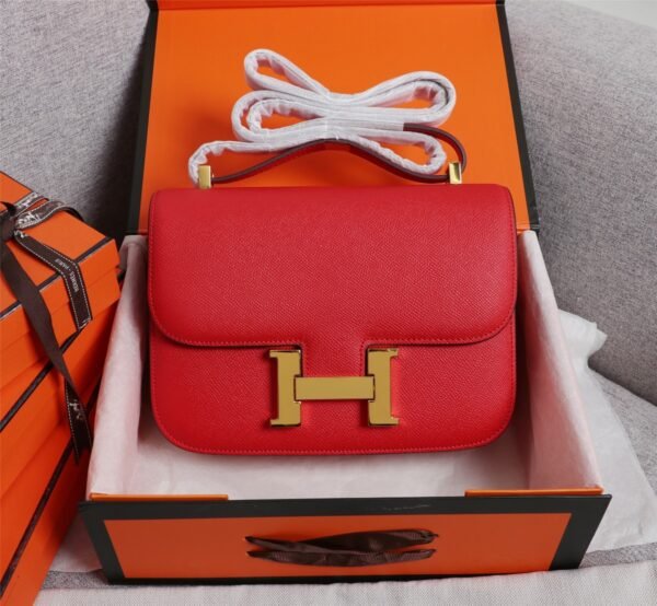 Gorgeous and stylish designer classic style shoulder bag - Image 191