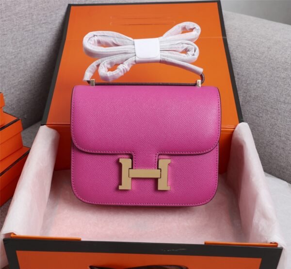 Gorgeous and stylish designer classic style shoulder bag - Image 200