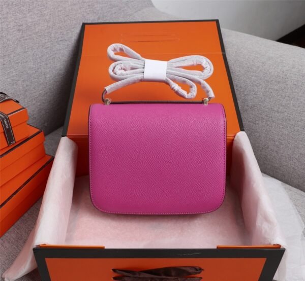 Gorgeous and stylish designer classic style shoulder bag - Image 203