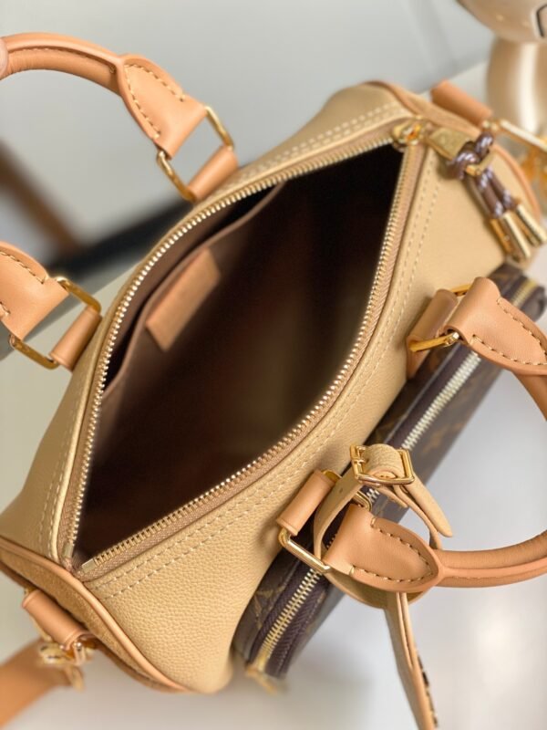 Classic gorgeous color block crossbody bag for women - Image 8