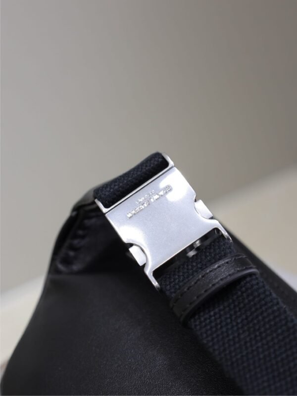 Fashion classic retro waist bag - Image 12