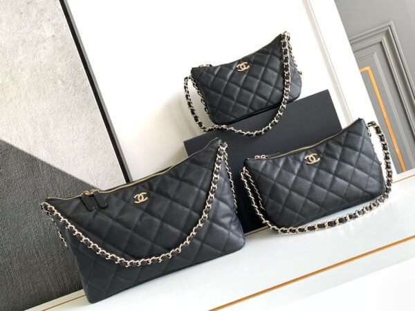 Stylish Designer Classic Black Crossbody Bag