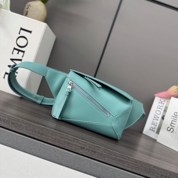 Gorgeous Designer Blue Crossbody Bag - Image 2