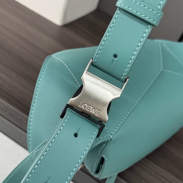 Gorgeous Designer Blue Crossbody Bag - Image 8