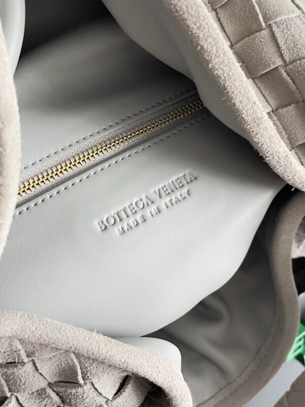 Luxury designer high end vintage style women's bags - Image 9