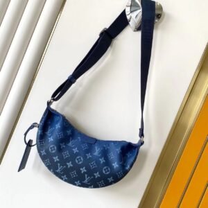 Gorgeous stylish designer luxury women's handbags