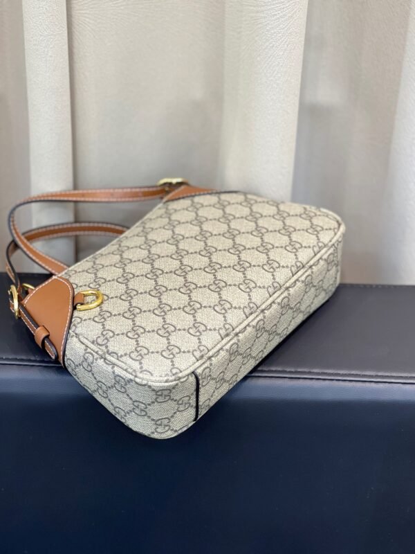 Stylish Luxury Designer Classic Vintage Style Women's Bag - Image 4