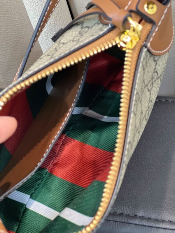 Stylish Luxury Designer Classic Vintage Style Women's Bag - Image 5